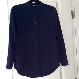 Navy blue, size small, UNIQLO button down shirt